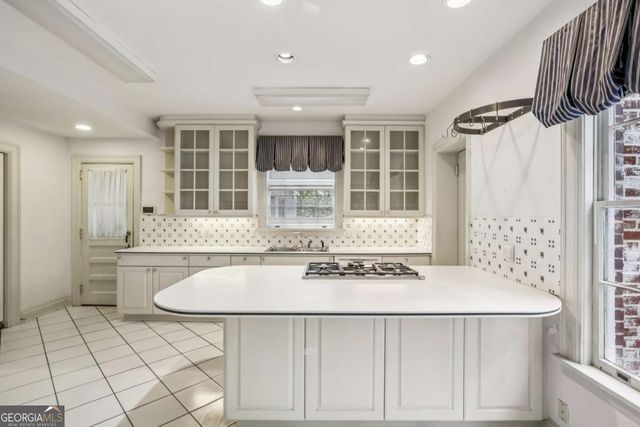 3031 W Pine Valley Road NW, Atlanta, GA 30305