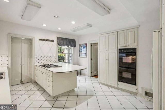 3031 W Pine Valley Road NW, Atlanta, GA 30305