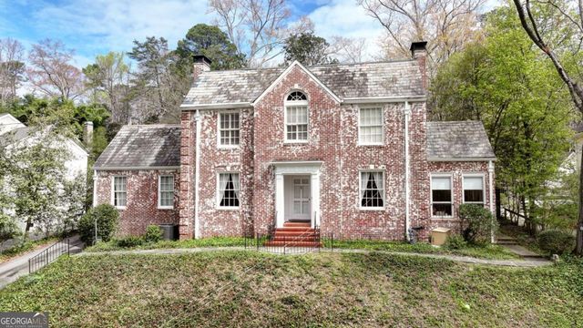 3031 W Pine Valley Road NW, Atlanta, GA 30305
