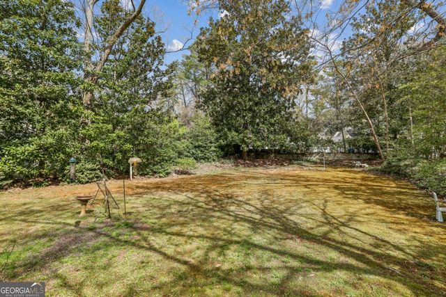 3031 W Pine Valley Road NW, Atlanta, GA 30305