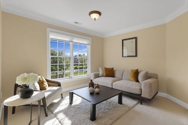 8400 Creek Hollow Road, Blacklick, OH 43004