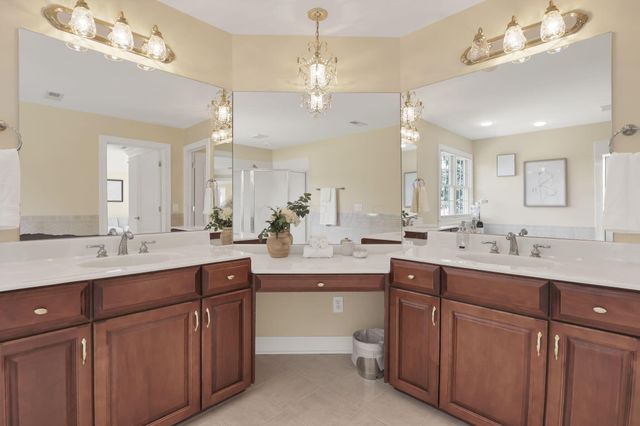 8400 Creek Hollow Road, Blacklick, OH 43004