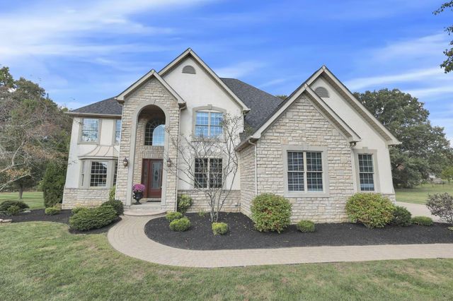 8400 Creek Hollow Road, Blacklick, OH 43004