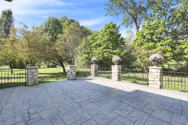 8400 Creek Hollow Road, Blacklick, OH 43004