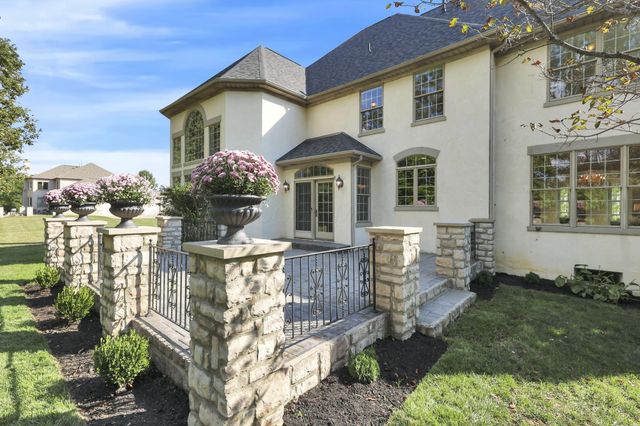 8400 Creek Hollow Road, Blacklick, OH 43004