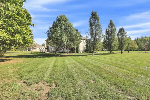 8400 Creek Hollow Road, Blacklick, OH 43004