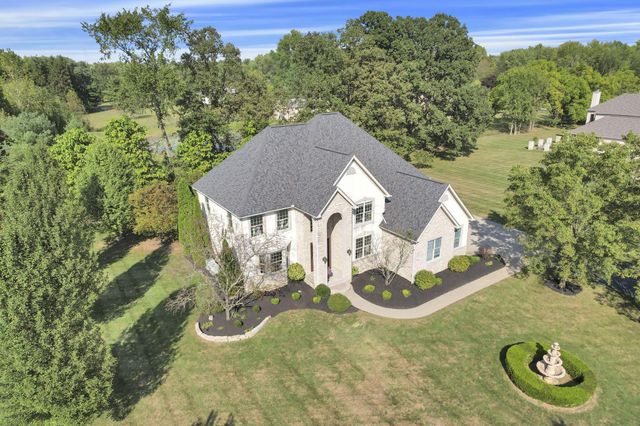 8400 Creek Hollow Road, Blacklick, OH 43004