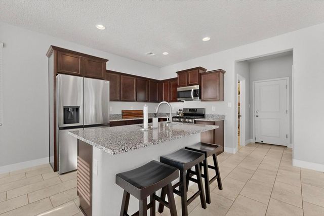 1070 Bali Road SE, Rio Rancho, NM 87124