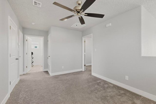 1070 Bali Road SE, Rio Rancho, NM 87124