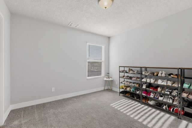 1070 Bali Road SE, Rio Rancho, NM 87124