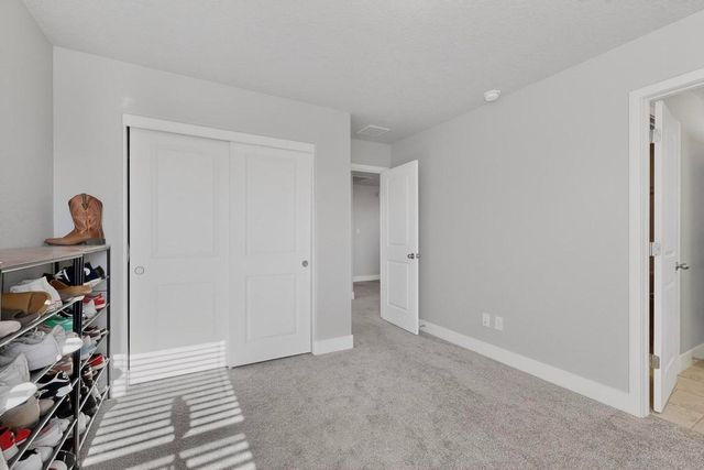 1070 Bali Road SE, Rio Rancho, NM 87124