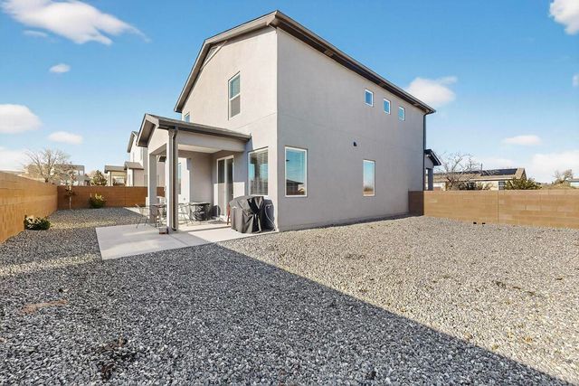 1070 Bali Road SE, Rio Rancho, NM 87124