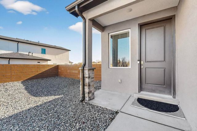 1070 Bali Road SE, Rio Rancho, NM 87124