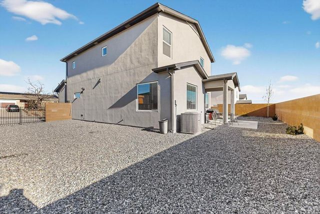 1070 Bali Road SE, Rio Rancho, NM 87124