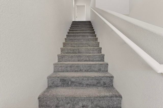 1070 Bali Road SE, Rio Rancho, NM 87124