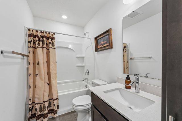 6209 Inspire Avenue S, Cottage Grove, MN 55016