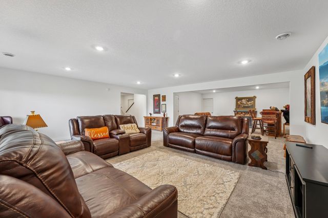 6209 Inspire Avenue S, Cottage Grove, MN 55016