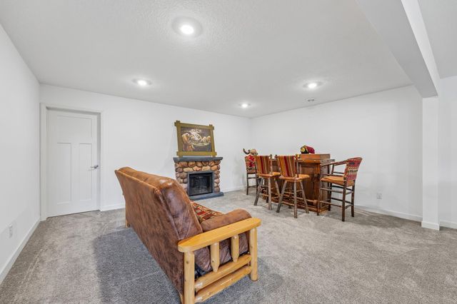 6209 Inspire Avenue S, Cottage Grove, MN 55016