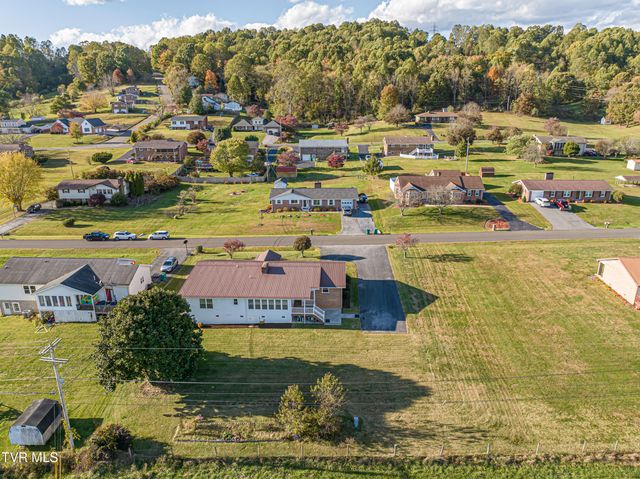 19497 Stone Mountain Road, Abingdon, VA 24210