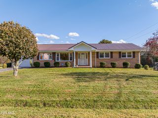 19497 Stone Mountain Road, Abingdon, VA 24210