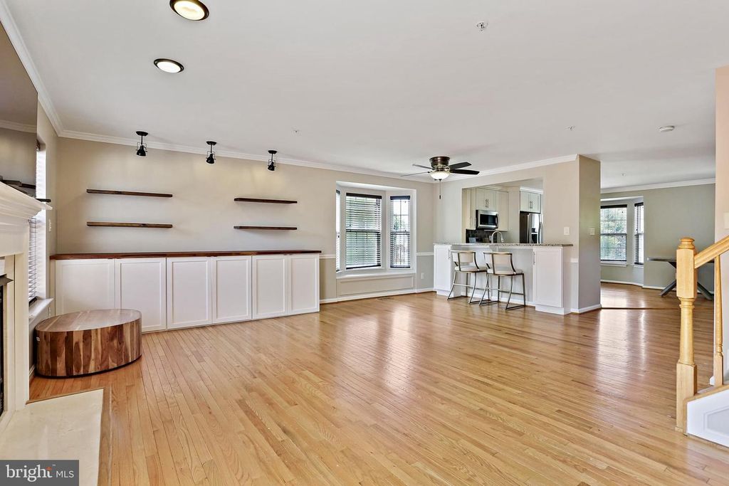 11941 HUNTERS RUN DR, Cockeysville, MD 21030
