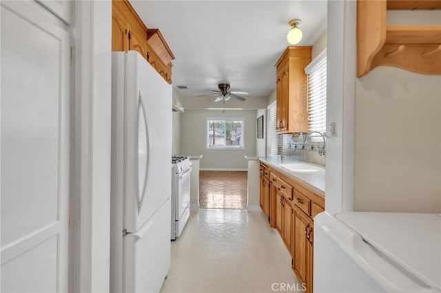 10427 Scott, Whittier, CA 90603