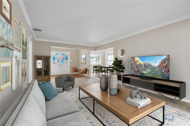 10427 Scott, Whittier, CA 90603