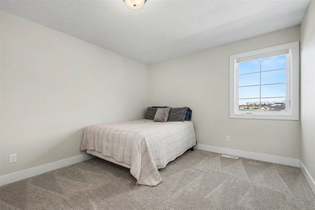 8050 Placid Waters Drive 127, Allendale, MI 49401