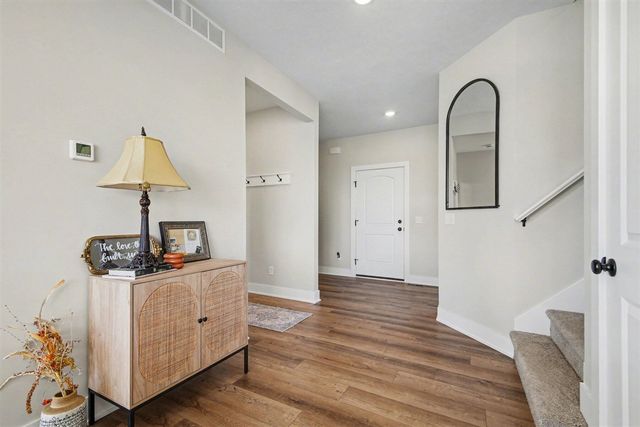 8050 Placid Waters Drive 127, Allendale, MI 49401