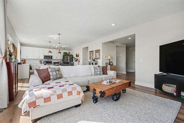 8050 Placid Waters Drive 127, Allendale, MI 49401