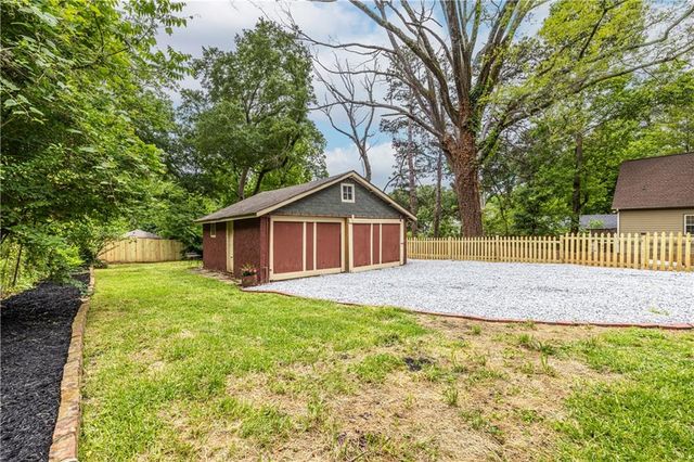 1088 Victory Drive SW, Atlanta, GA 30310