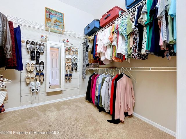 10333 Ridge Top Loop, Weeki Wachee, FL 34613