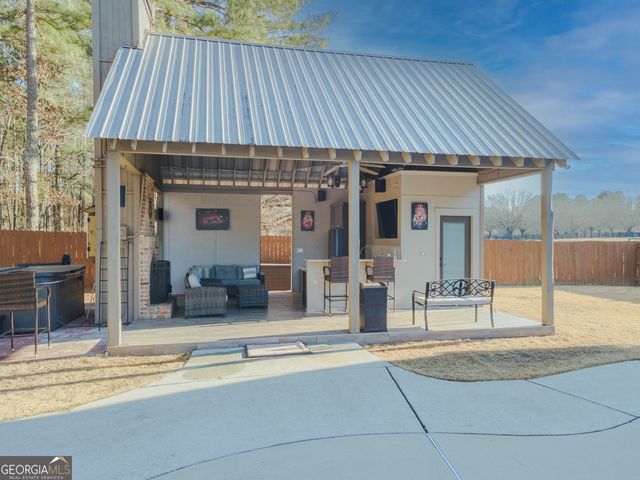 2422 Camp Mitchell Road, Grayson, GA 30017