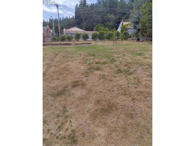 13945 Se 113TH Ct, Clackamas, OR 97015