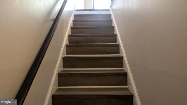 5860 LILAC CIR, Saint Leonard, MD 20685