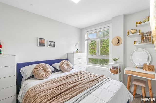 62 69th Street 209, Guttenberg, NJ 07093