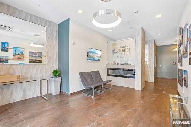 62 69th Street 209, Guttenberg, NJ 07093