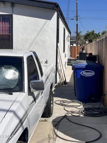 11333 Azahar Street, Ventura, CA 93004
