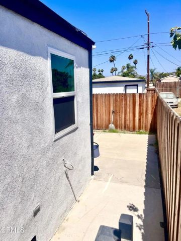 11333 Azahar Street, Ventura, CA 93004