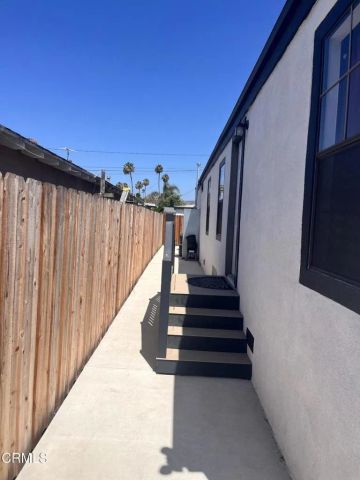 11333 Azahar Street, Ventura, CA 93004