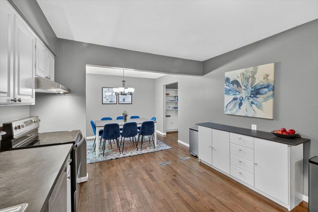 2731 Valley Drive, Ann Arbor, MI 48103