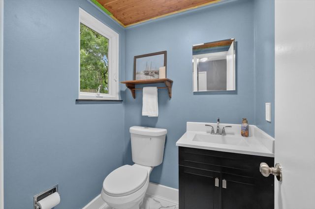 2731 Valley Drive, Ann Arbor, MI 48103