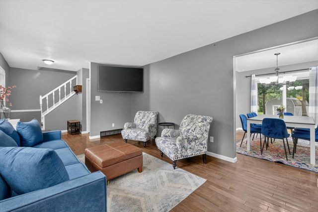 2731 Valley Drive, Ann Arbor, MI 48103