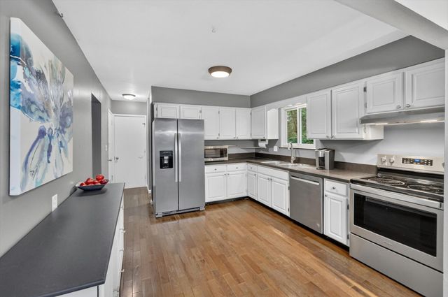 2731 Valley Drive, Ann Arbor, MI 48103