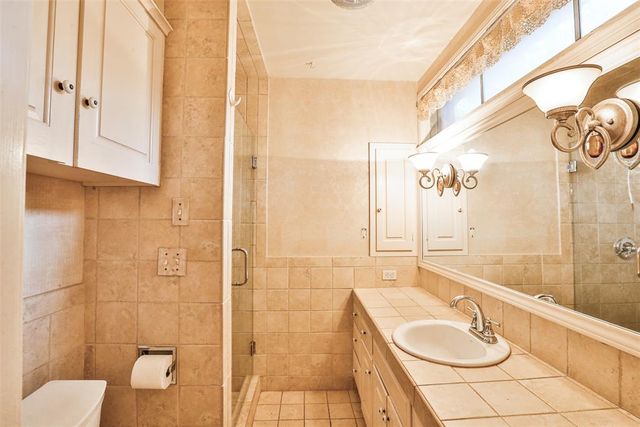 2301 NW 57th Street, Oklahoma City, OK 73112