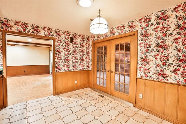 2301 NW 57th Street, Oklahoma City, OK 73112