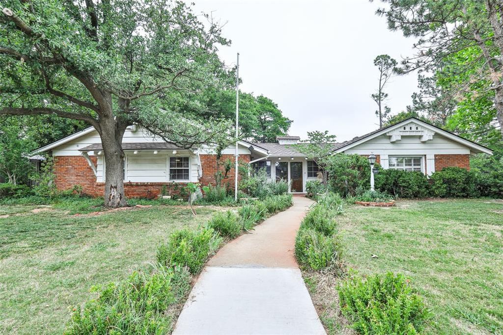 2301 NW 57th Street, Oklahoma City, OK 73112
