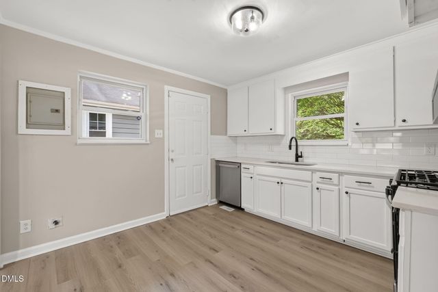 1309 N Hyde Park Avenue, Durham, NC 27701