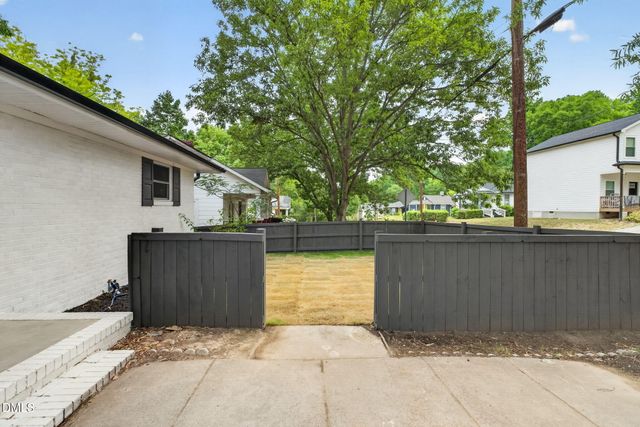1309 N Hyde Park Avenue, Durham, NC 27701