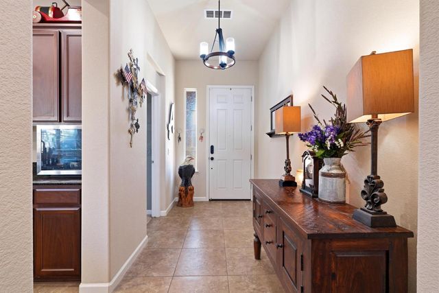 565 Sepp Ct., Ripon, CA 95366